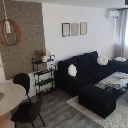 Lea Lux Tuzla